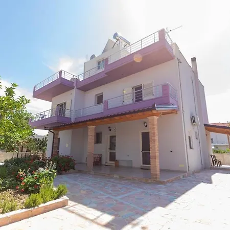 Casa de hóspedes Premier