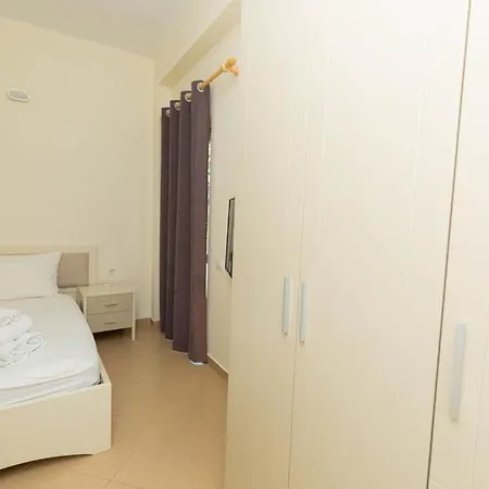 Gasthof Premier Vlorë